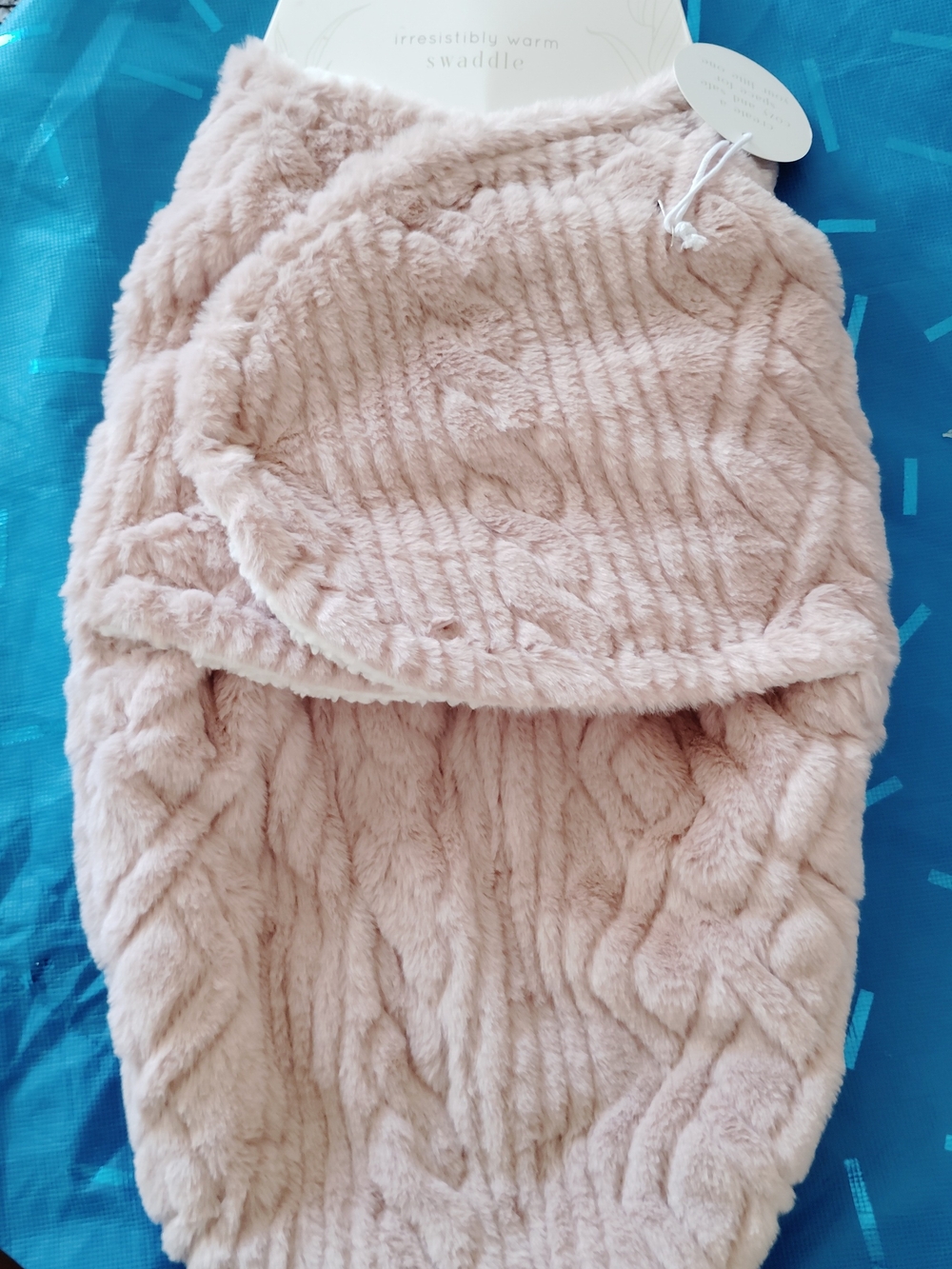 Irresistibly Warm Baby Swaddle - Light Pink